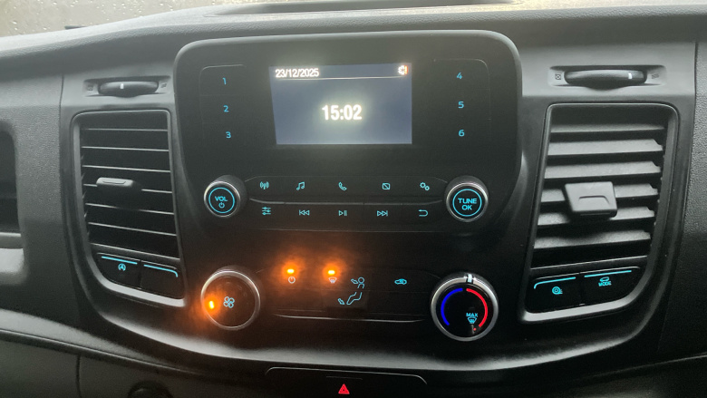 Ford Transit Custom 280 L1 Diesel Fwd 2.0 EcoBlue Hybrid 130ps Low Roof Leader Van